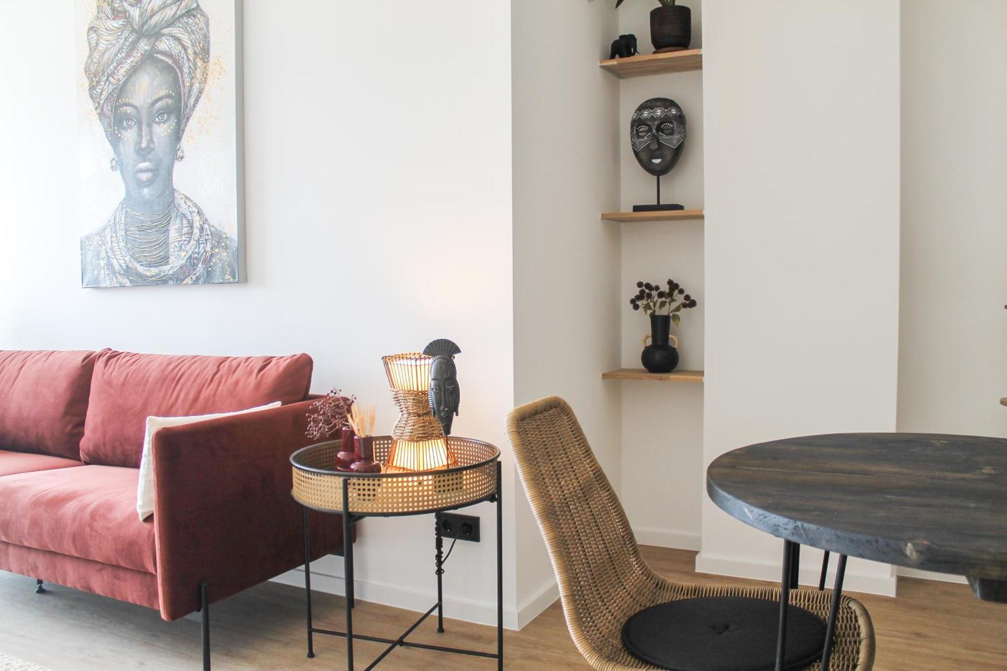 African-Style Apartment - Stadtnah, Parkplatz, E-Ladestation Fuer Auto & Fahrraeder, Gitterbox Fuer Fahrraeder, Fitnessstudio Coblenza Esterno foto