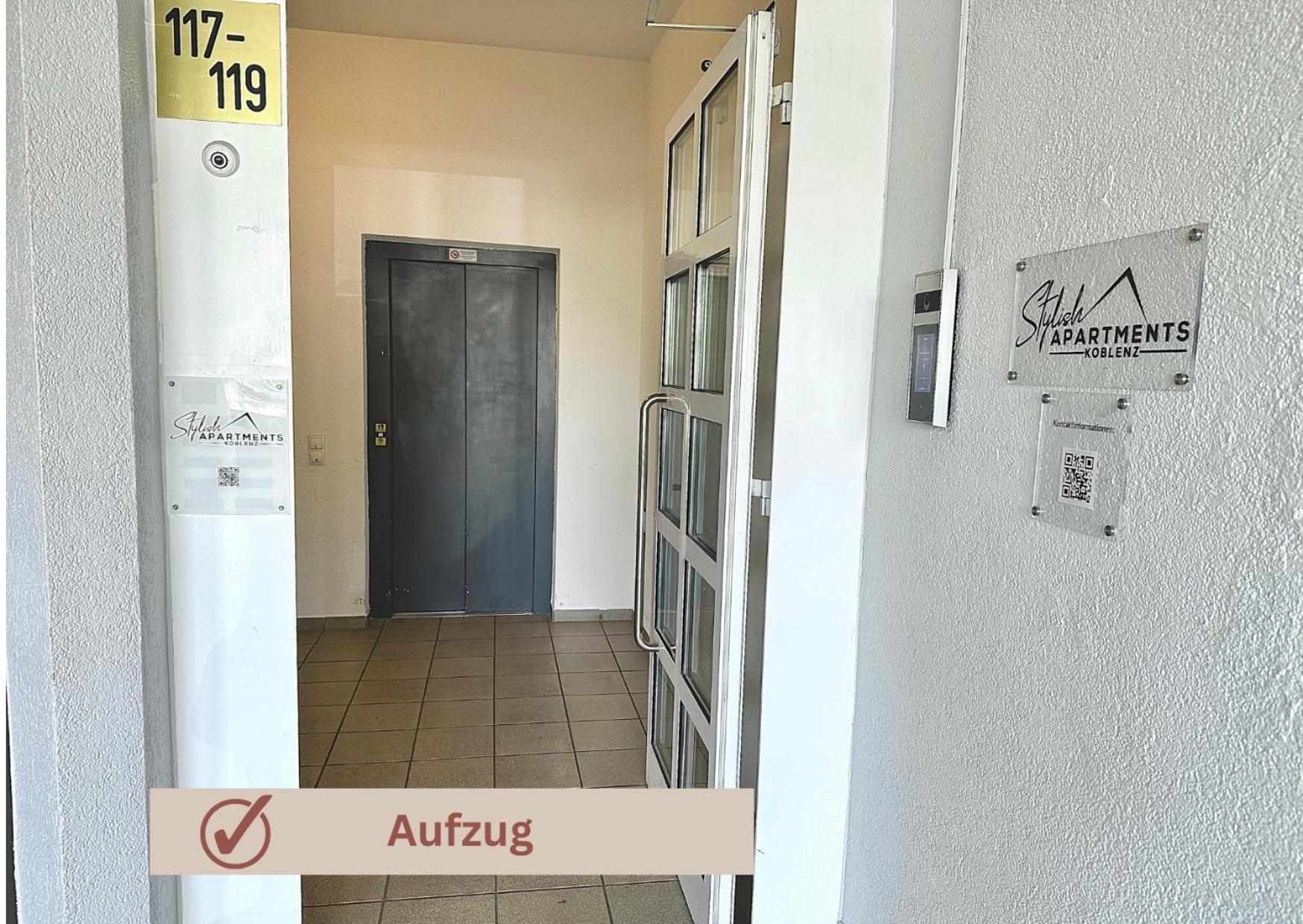 African-Style Apartment - Stadtnah, Parkplatz, E-Ladestation Fuer Auto & Fahrraeder, Gitterbox Fuer Fahrraeder, Fitnessstudio Coblenza Esterno foto